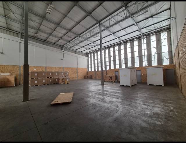 677M² WAREHOUSE TO LET IN LINBRO PARK